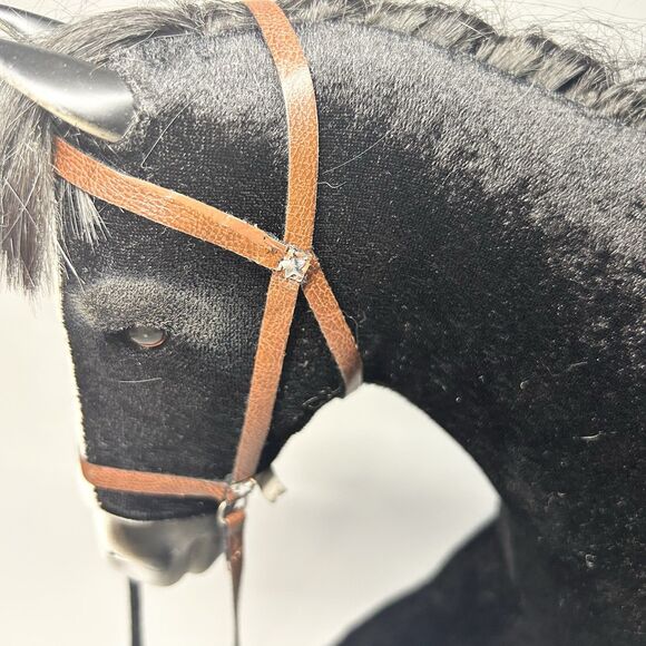 American Girl Black & White Velvet Horse 16” Retired 2008 Collectible w/ Lead - Picture 14 of 16